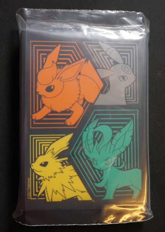 Evolving Skies: Flareon, Espeon, Jolteon & Leafeon Card Sleeves (50 stuks)